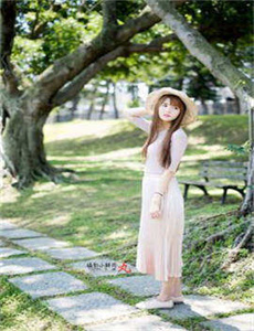 农村诱奷小箩莉h文合集-少妇把腿扒开让我添69动态图